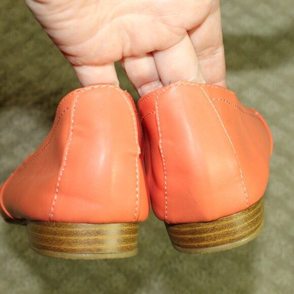 Classique Women's Size 7.5 Square Toe Peach Flats - Picture 5 of 6